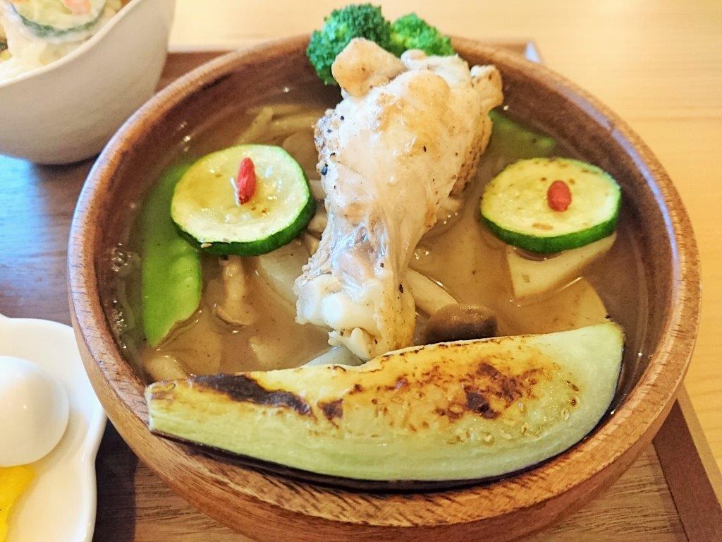 天王寺 心光寺のお坊さんスープカレーは野菜たっぷりで超ウマい 大阪食べ歩き 旅 グルメ放浪記