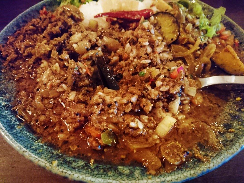 curry bar nidomi（ニドミ）